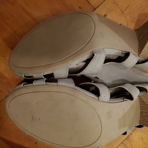 Cloudwalkers size 13w sandal